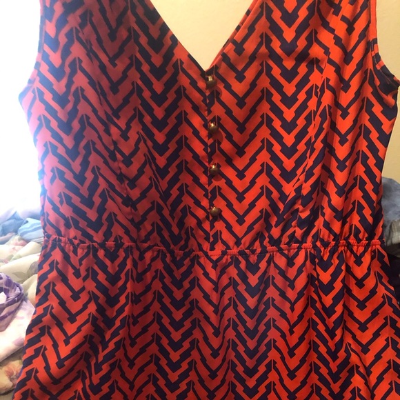 Dress - Picture 3 of 3